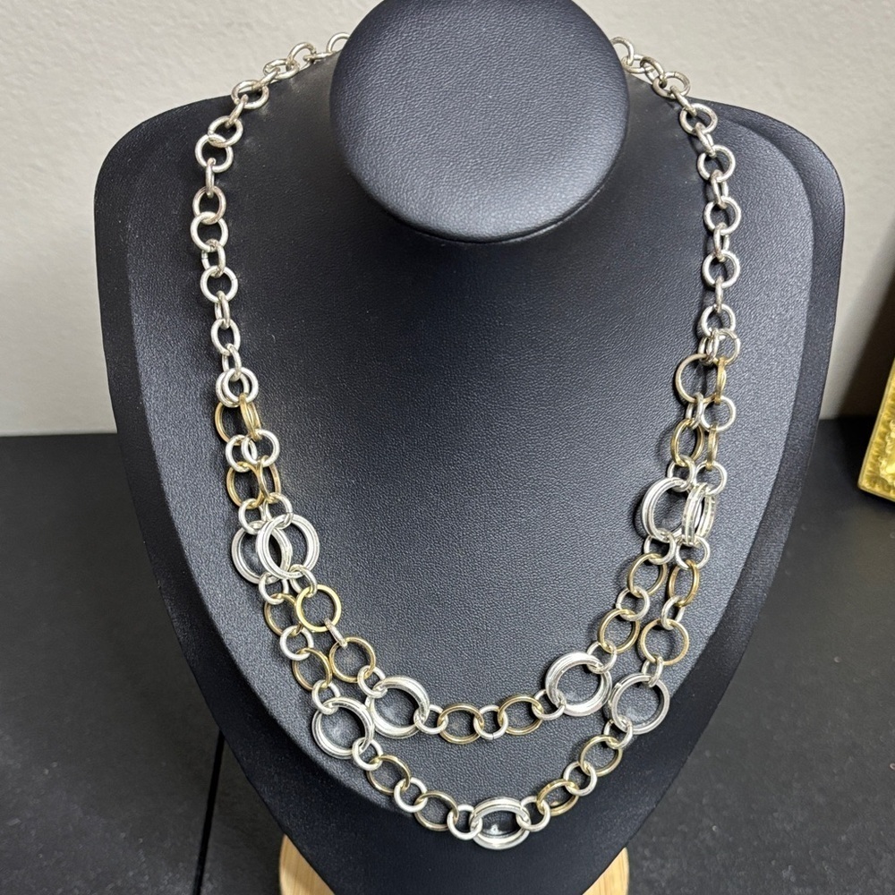 Avon Two Tone Circle Layered Necklace